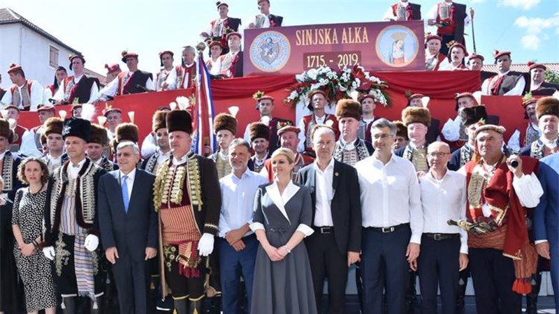 Plenković: Sinjska alka sjajan je spoj tradicije, zajedništva i naših zajedničkih vrijednosti